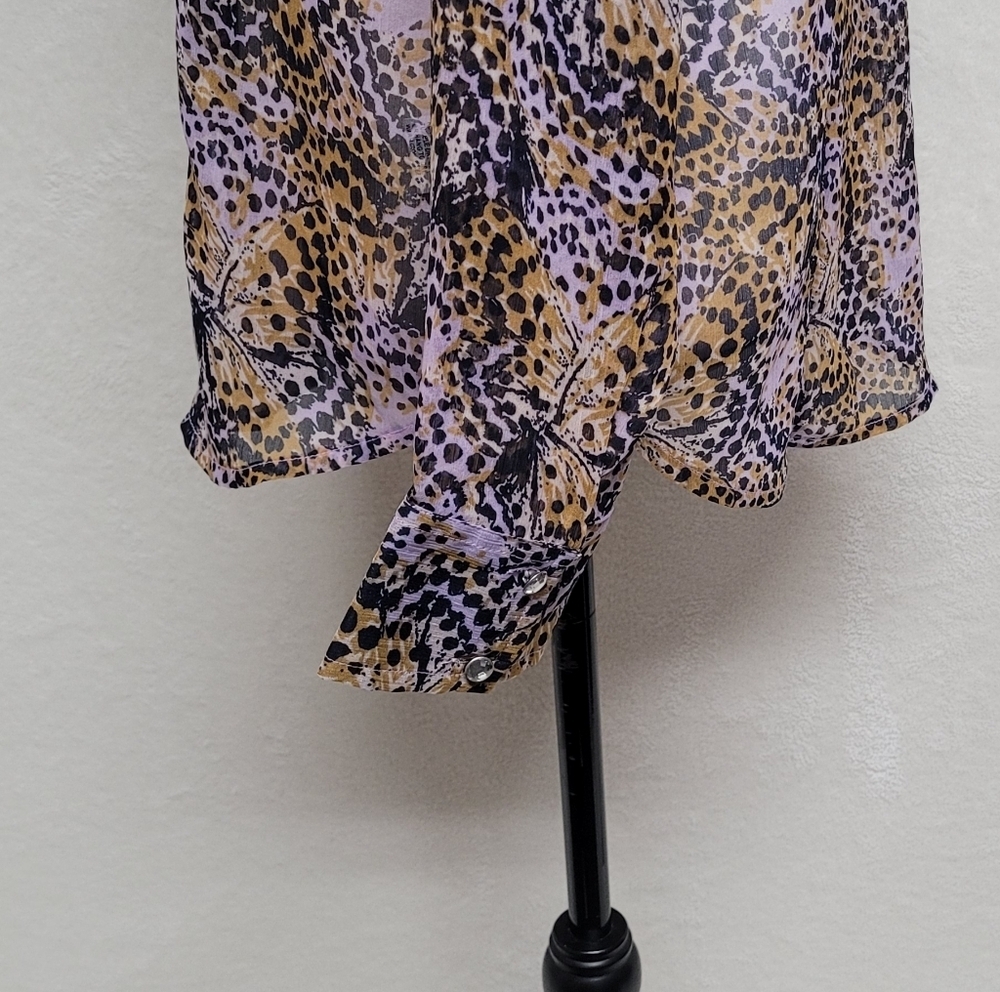 Vintage Cumberland Outfitters Leopard Butterfly Print Button Up Chiffon Blouse M - Picture 9 of 14